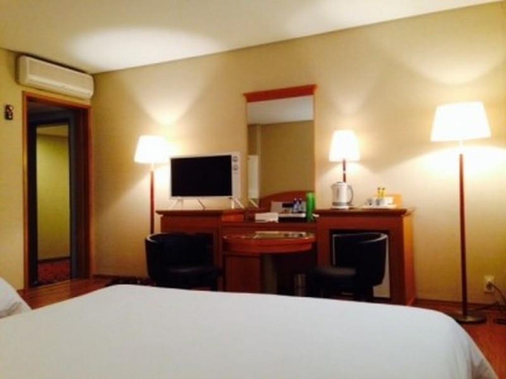 Daedong Hotel Jeju Eksteriør billede
