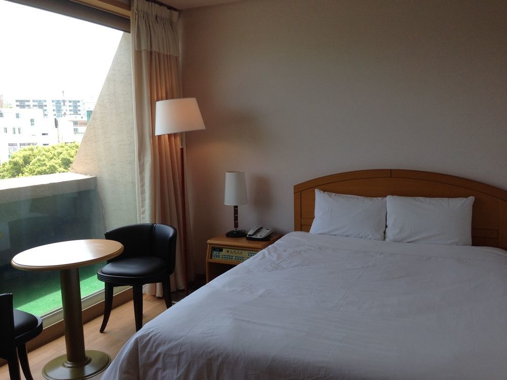 Daedong Hotel Jeju Eksteriør billede
